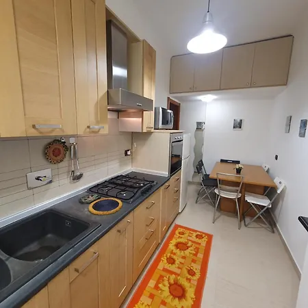 Domus Monteverde 公寓